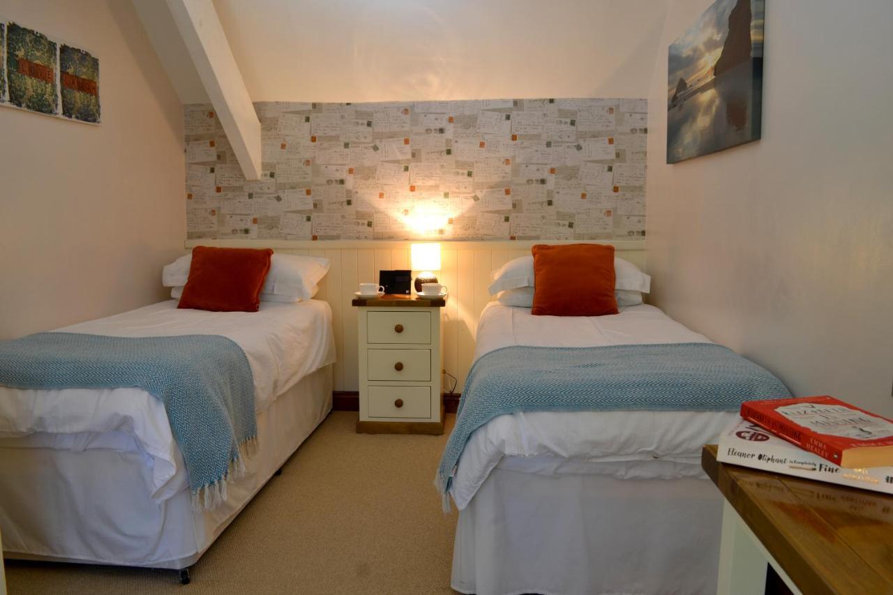 Petrock Holiday Cottages Newton Saint Petrock Экстерьер фото