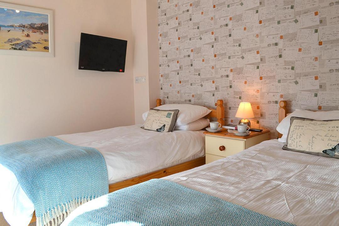Petrock Holiday Cottages Newton Saint Petrock Экстерьер фото